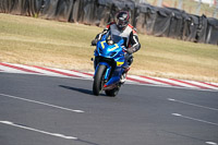 donington-no-limits-trackday;donington-park-photographs;donington-trackday-photographs;no-limits-trackdays;peter-wileman-photography;trackday-digital-images;trackday-photos